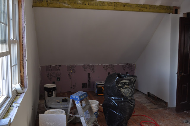 bedroom demo sheetrock
