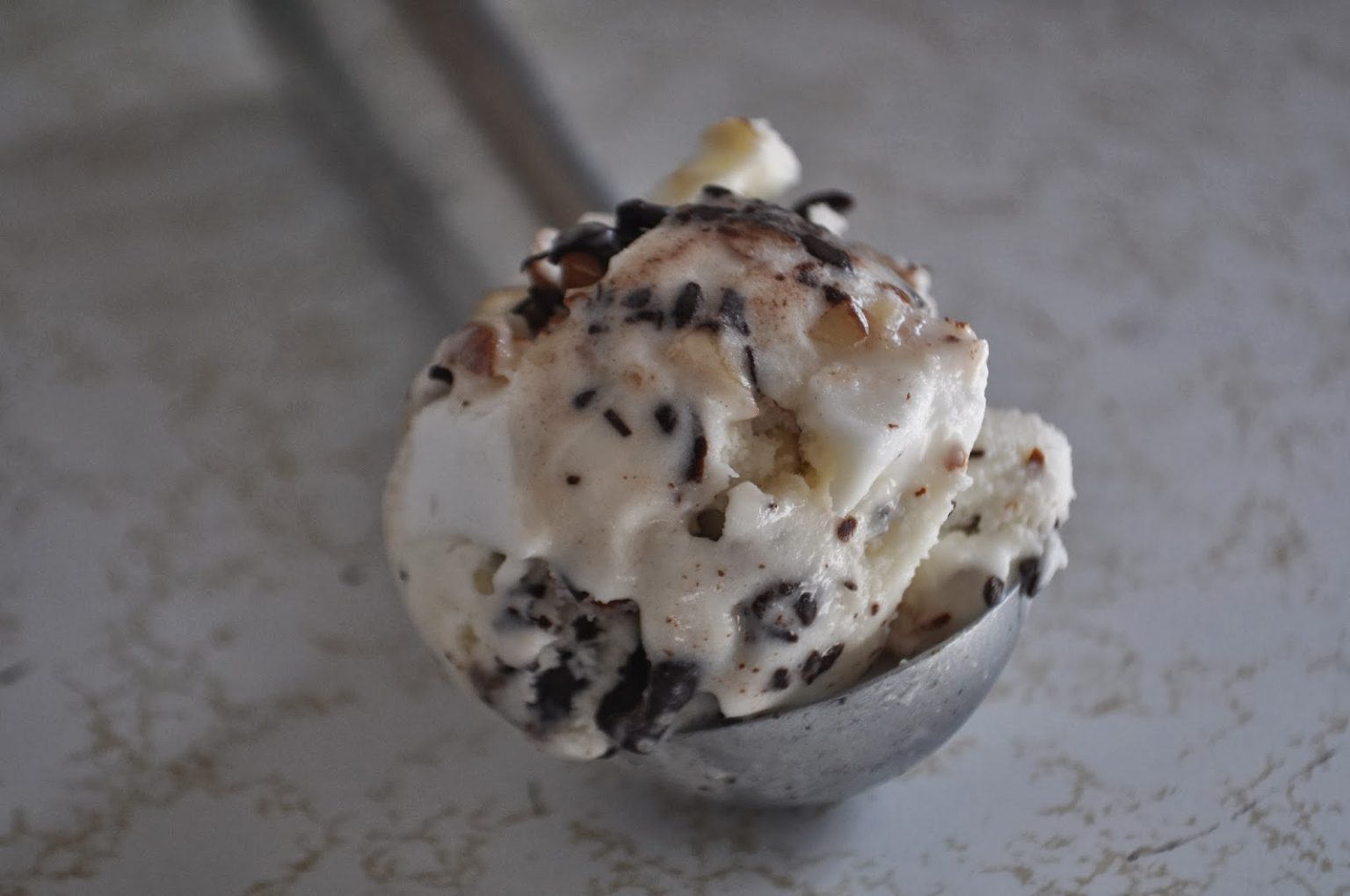 Marshmallow Chocolate Almond Ice Cream The Stucco Farmhouse