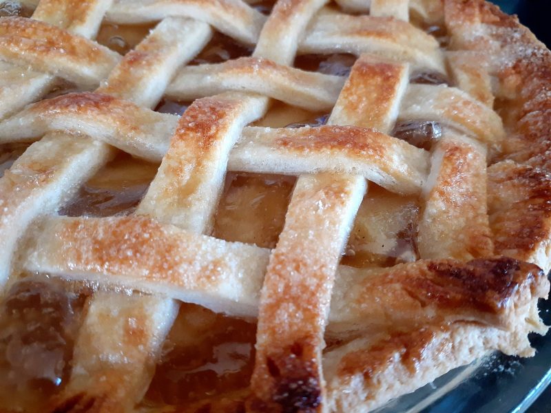 farmhouse apple pie